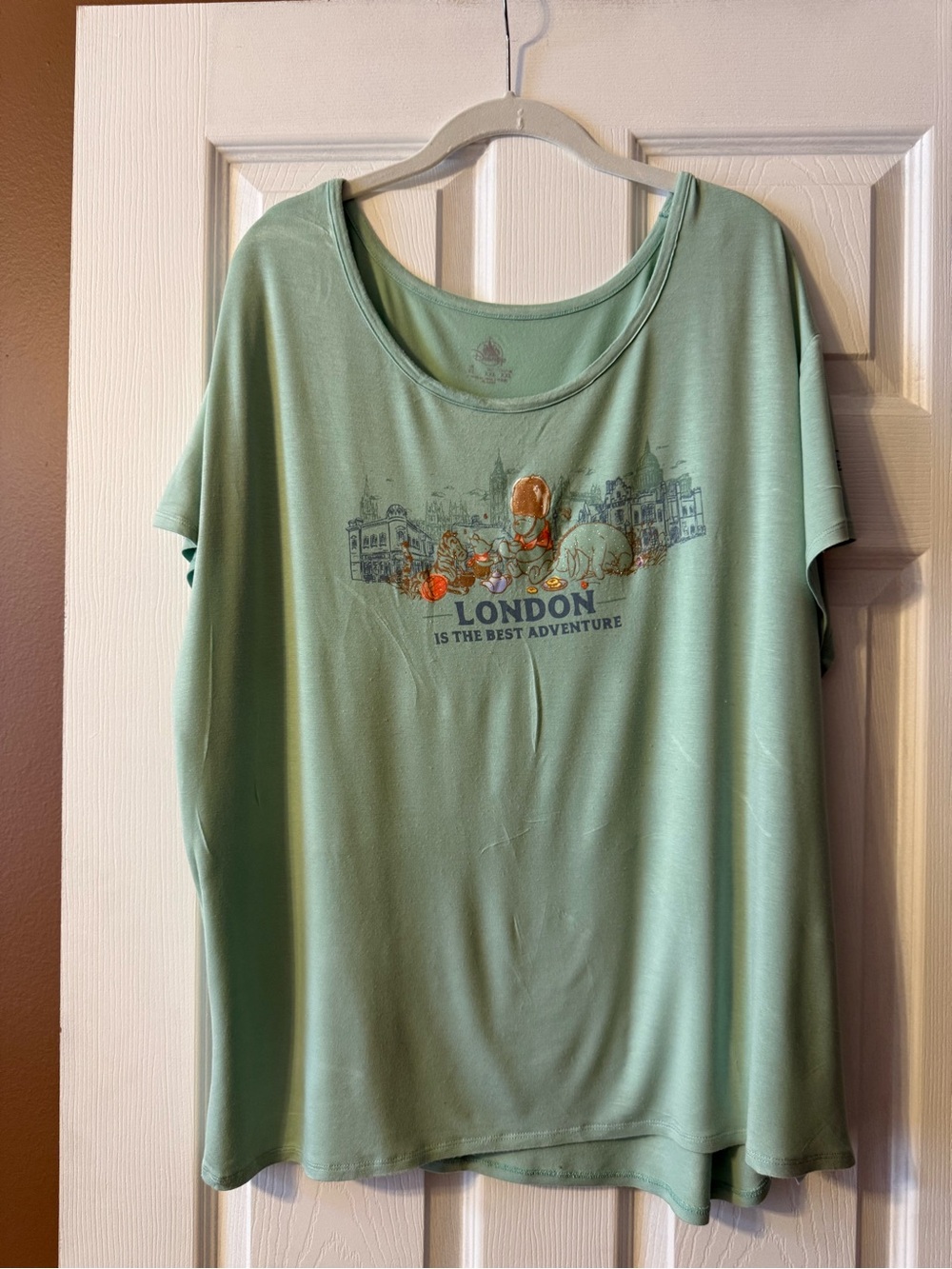 Disney Parks Winnie the Pooh London Mint Green Graphic Tee XL